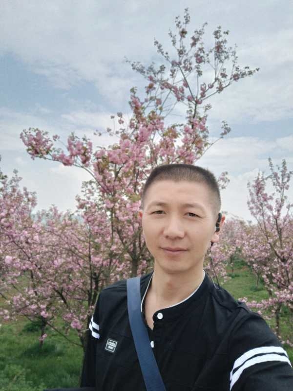 只有真名的第一张照片--信阳相亲服务中心