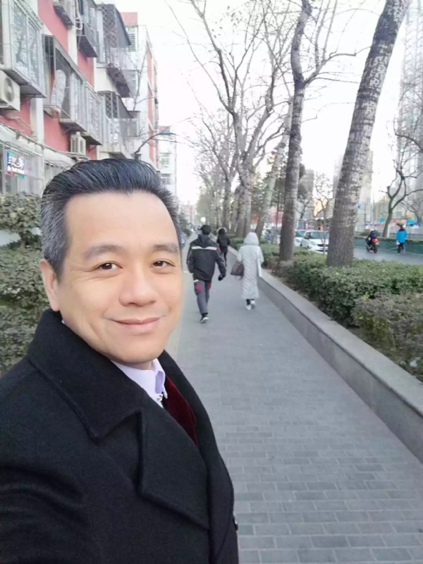 球控的第一张照片--信阳相亲服务中心