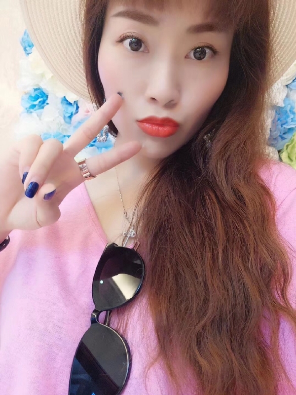 晴子的第一张照片--信阳相亲服务中心