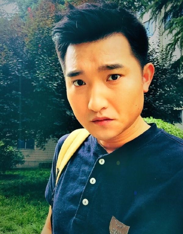 奋斗的第一张照片--信阳相亲服务中心