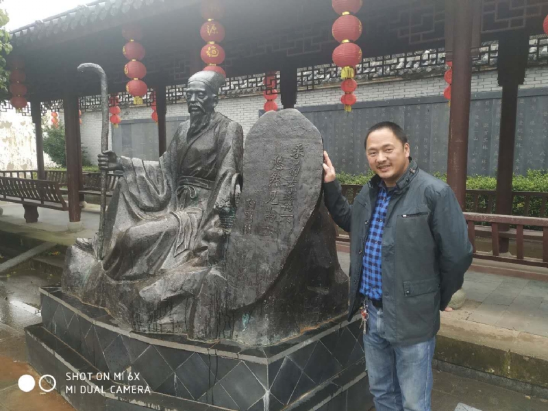 王鑫的第一张照片--信阳相亲服务中心