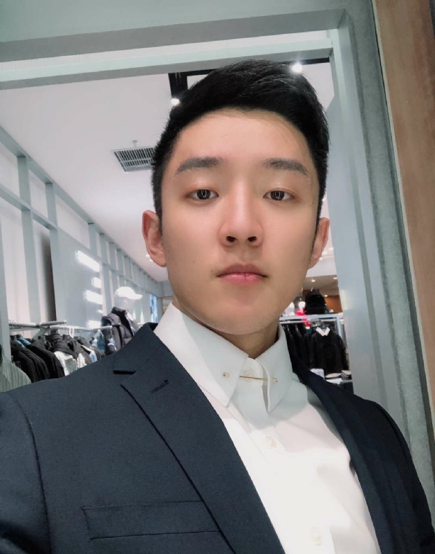 木头人的第一张照片--信阳相亲服务中心