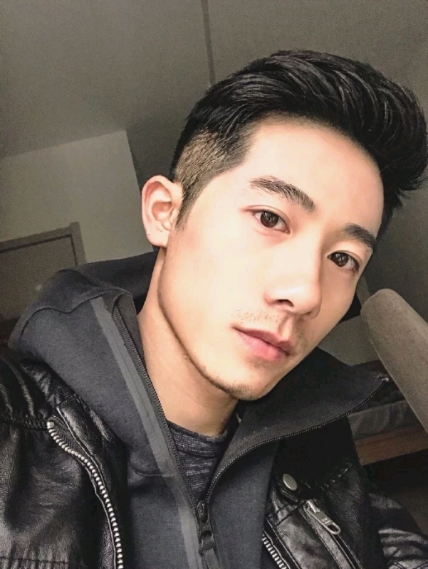 心若磐石的第一张照片--信阳相亲服务中心