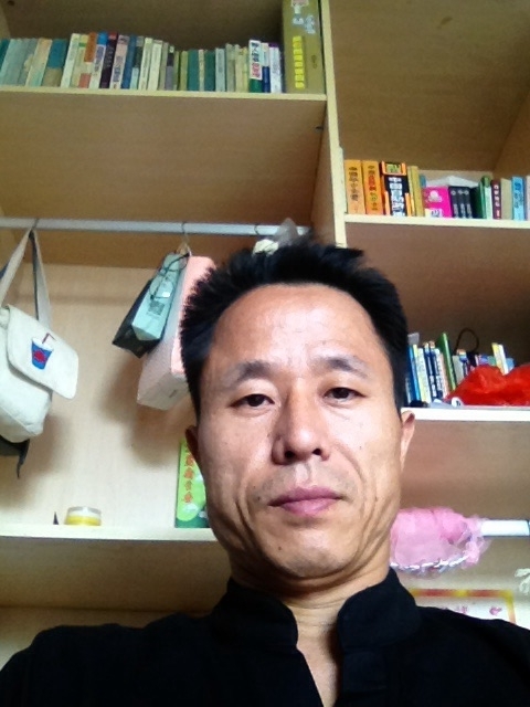 龙三少的第一张照片--信阳相亲服务中心