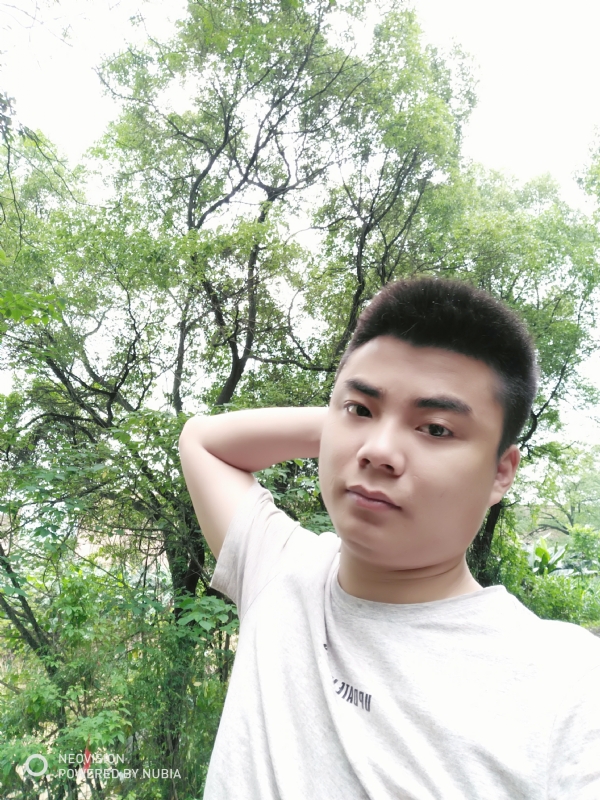 黄帅哥的第一张照片--信阳相亲服务中心