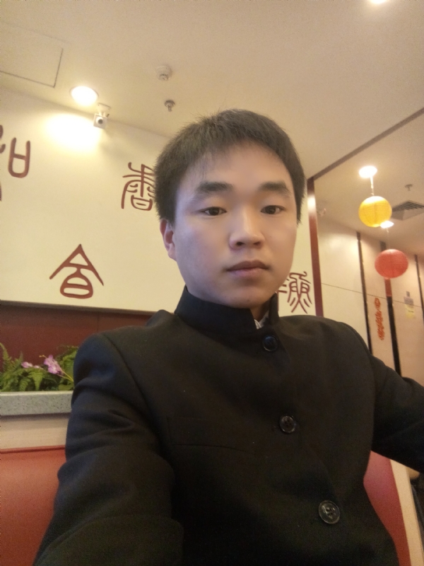 夜凉露沾衣的第一张照片--信阳相亲服务中心