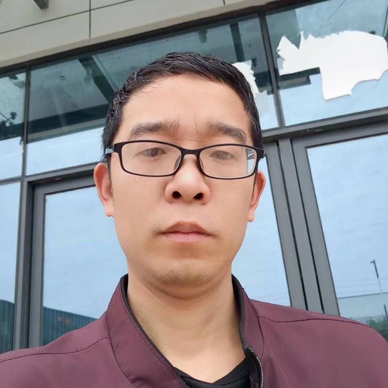 眼镜的第一张照片--信阳相亲服务中心