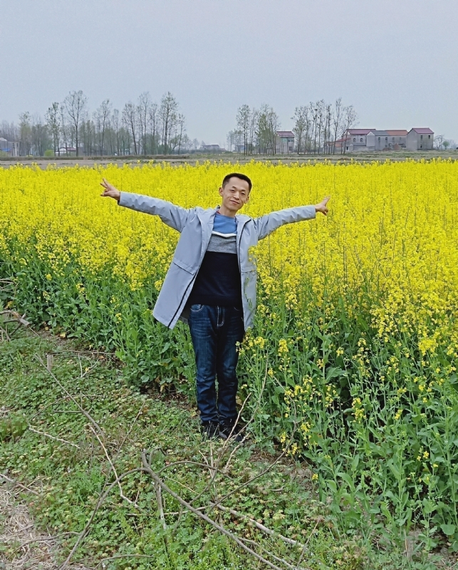 一个真诚的男士的第一张照片--信阳相亲服务中心
