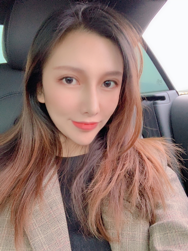 李岚Lancy的第一张照片--信阳相亲服务中心