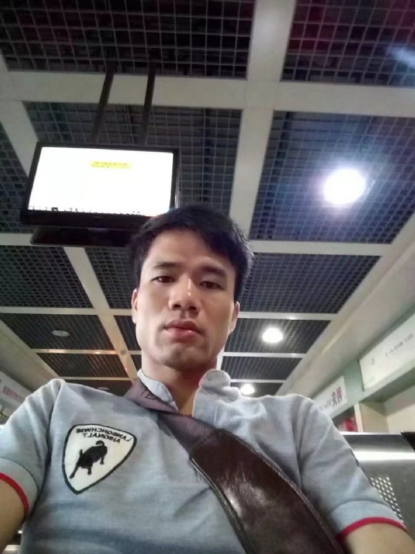 武哥的第一张照片--信阳相亲服务中心