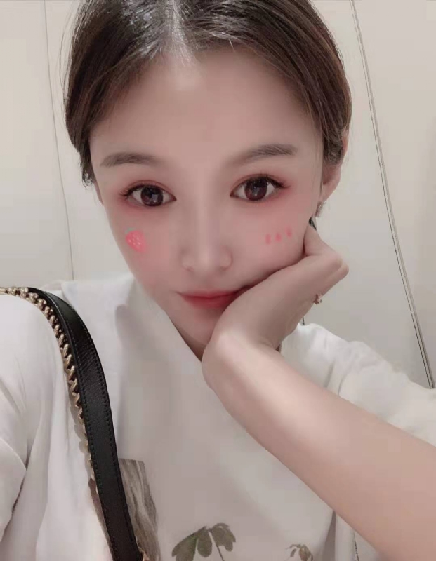 fei菲儿的第一张照片--信阳相亲服务中心