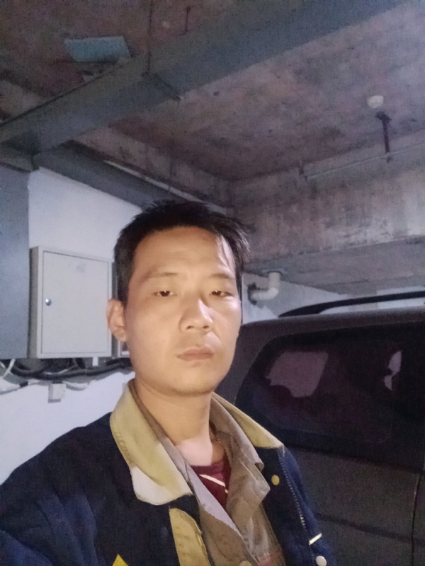 随心的第一张照片--信阳相亲服务中心