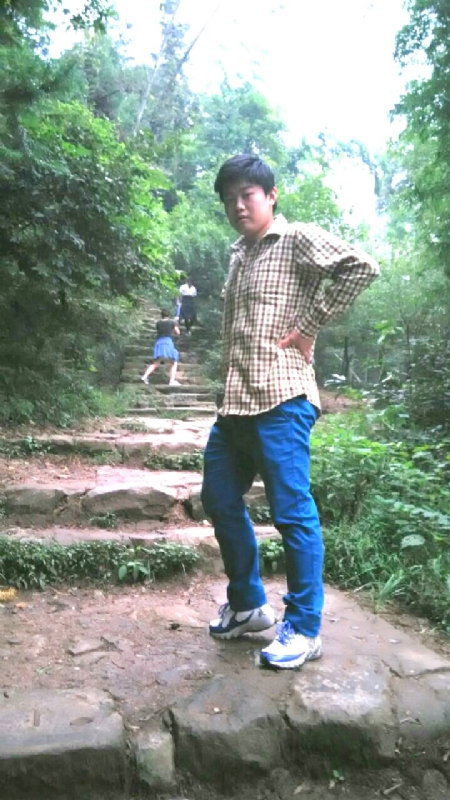 致春的第一张照片--信阳相亲服务中心