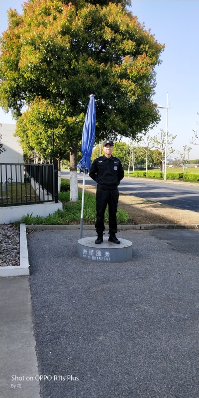 花非花的第一张照片--信阳相亲服务中心