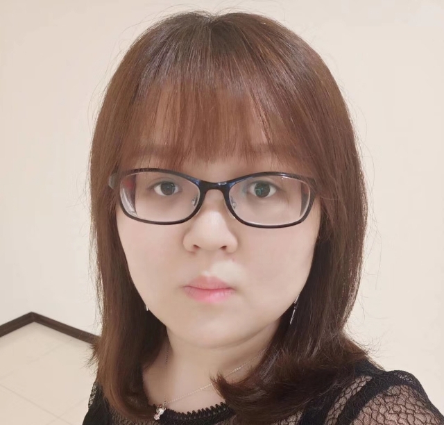lily的第一张照片--信阳相亲服务中心