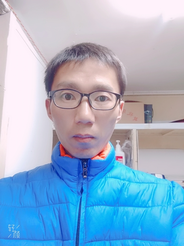 平凡的风的第一张照片--信阳相亲服务中心