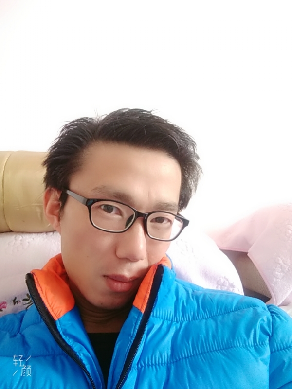 平凡的风的第四张照片--信阳相亲服务中心