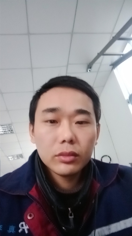 一笑而过的第一张照片--信阳相亲服务中心
