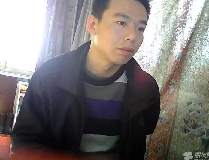 向钱奔跑的第一张照片--信阳相亲服务中心