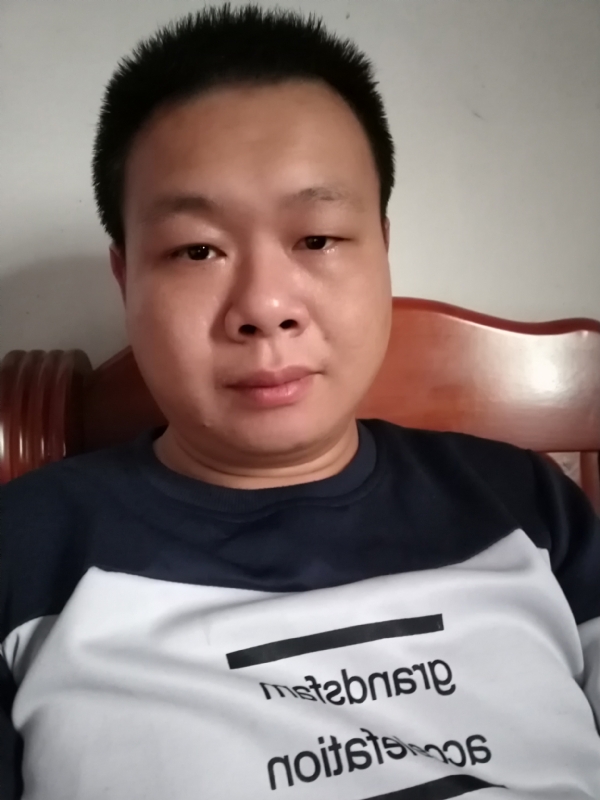 飞的第一张照片--信阳相亲服务中心