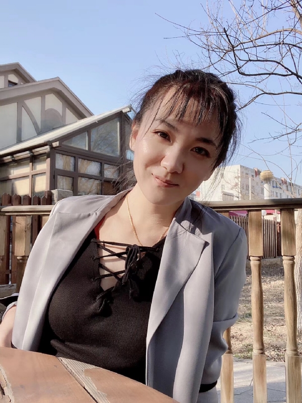 包容的第三张照片--信阳相亲服务中心