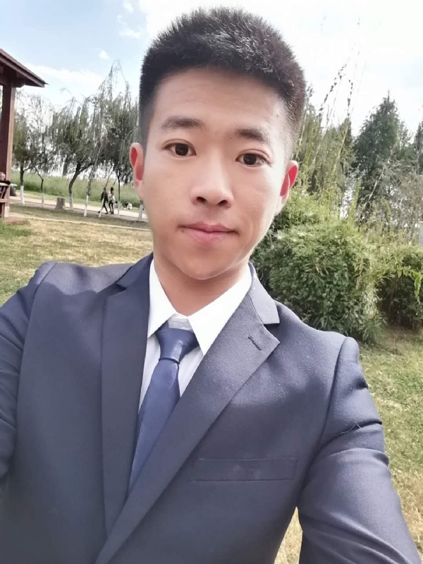 昌先生的第一张照片--信阳相亲服务中心