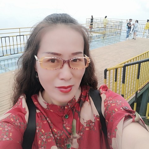 阿紫的第一张照片--信阳相亲服务中心