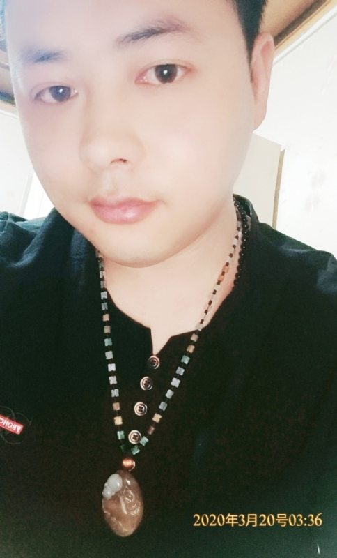 滴水成沙的第一张照片--信阳相亲服务中心