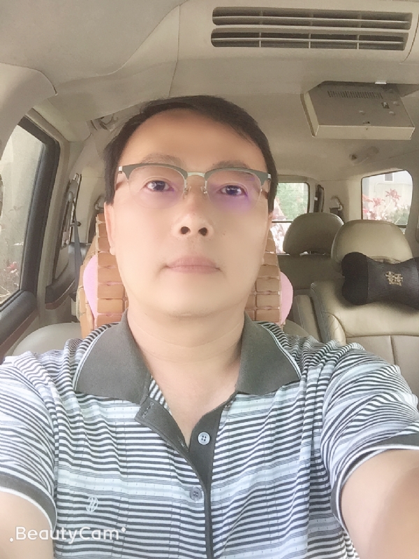 棄天帝的第一张照片--信阳相亲服务中心
