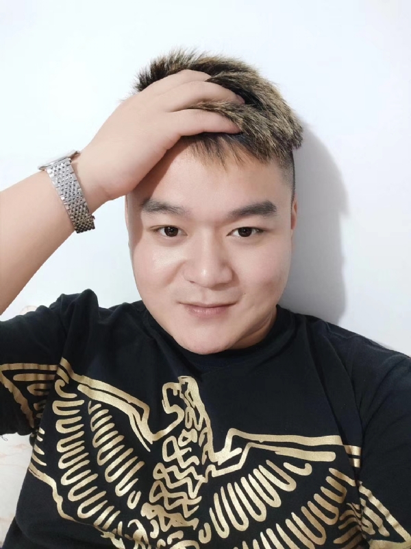 执子之手的第一张照片--信阳相亲服务中心