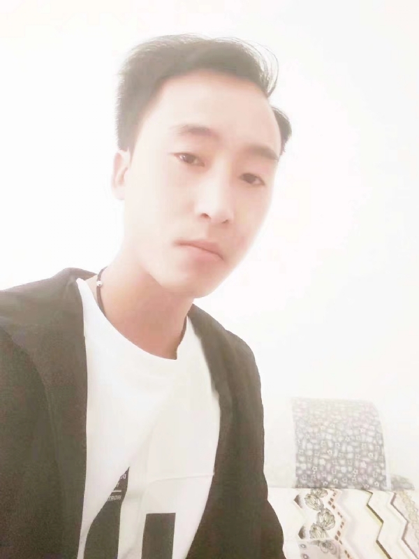 萧艺的第一张照片--信阳相亲服务中心
