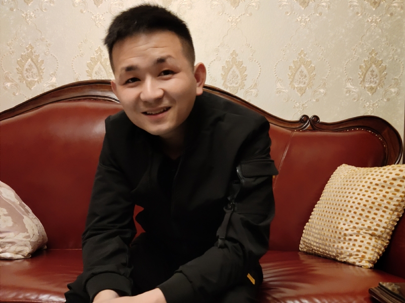 lilei123的第五张照片--信阳相亲服务中心