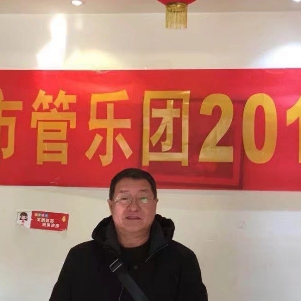 大地神鹰的第一张照片--信阳相亲服务中心