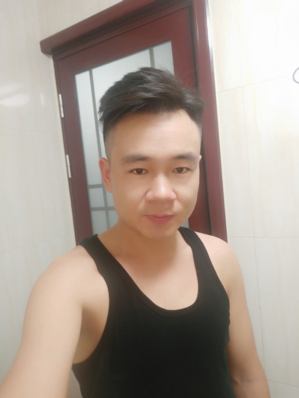 浮生若梦的第一张照片--信阳相亲服务中心