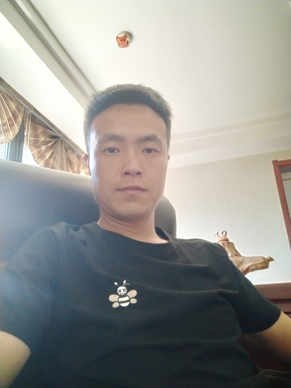 董星星的第一张照片--信阳相亲服务中心