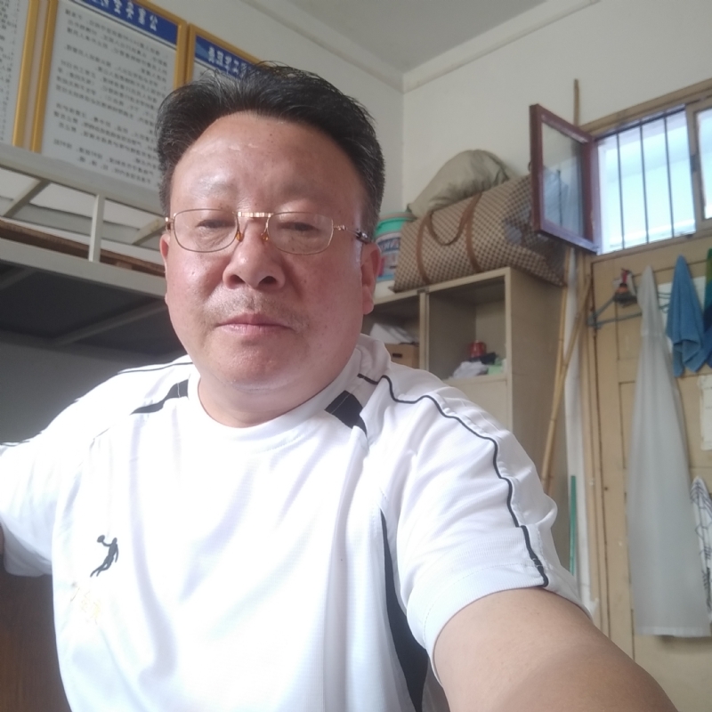 咣次次的第一张照片--信阳相亲服务中心