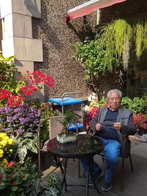 胡敬元的第二张照片--信阳相亲服务中心
