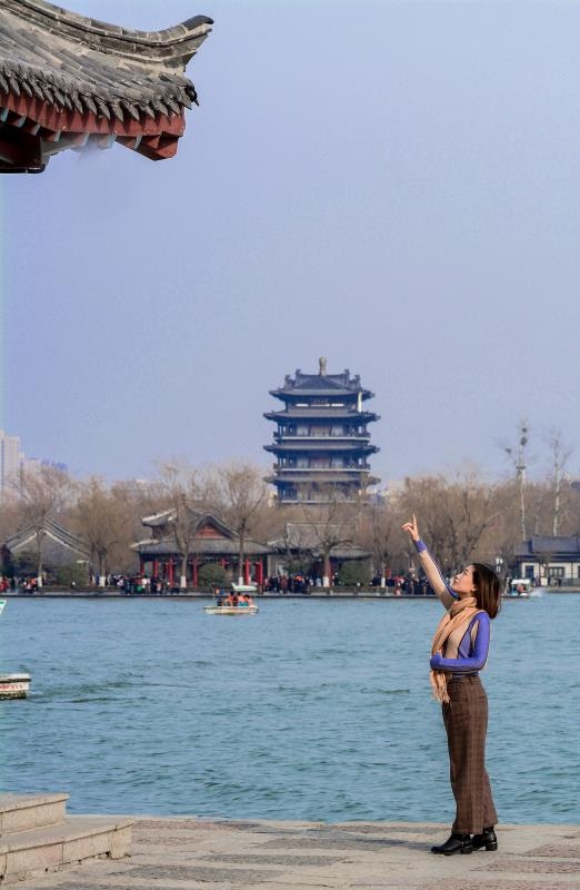 深水百合的第一张照片--信阳相亲服务中心