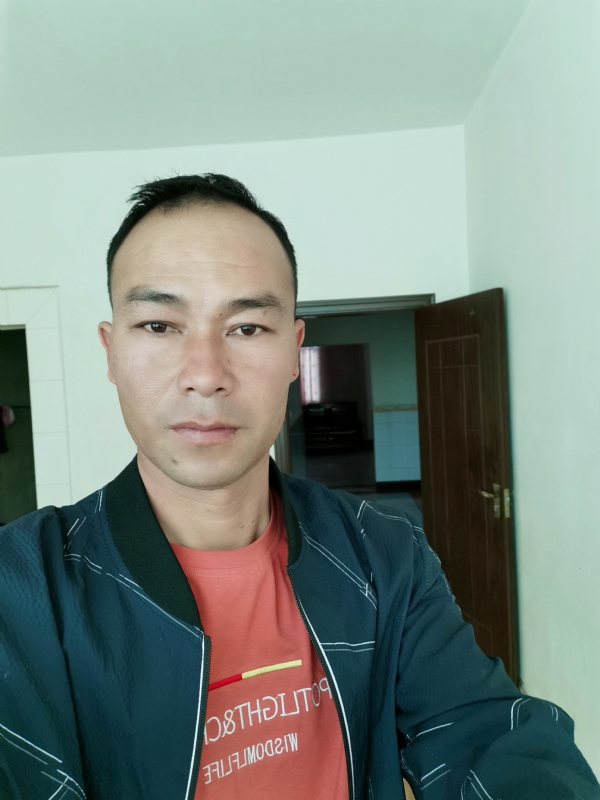 昊宇的第一张照片--信阳相亲服务中心
