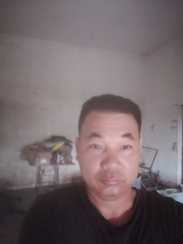有缘相棸的第一张照片--信阳相亲服务中心