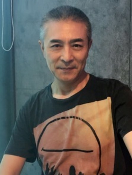 拥抱明天的第一张照片--信阳相亲服务中心