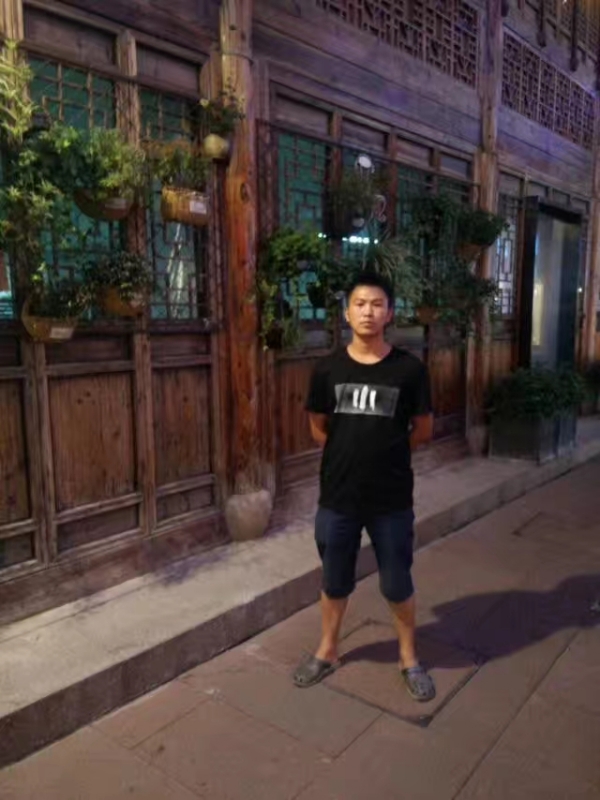 回忆的第一张照片--信阳相亲服务中心