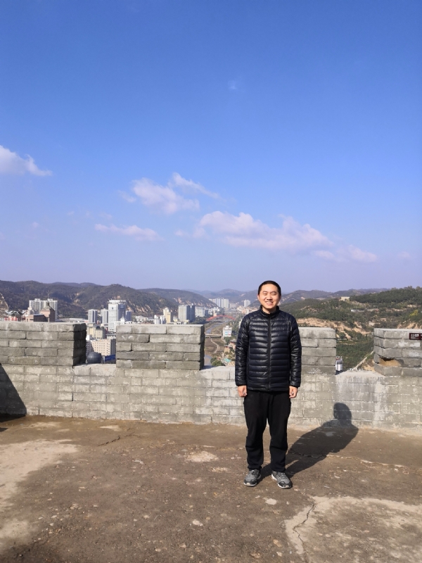 人间不值得的第一张照片--信阳相亲服务中心