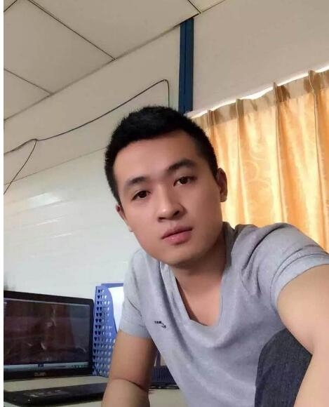 佛山喜欢你的第一张照片--信阳相亲服务中心