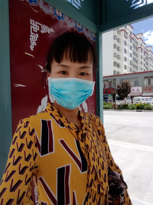月儿的第一张照片--信阳相亲服务中心