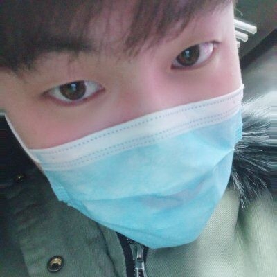 大学生的第一张照片--信阳相亲服务中心