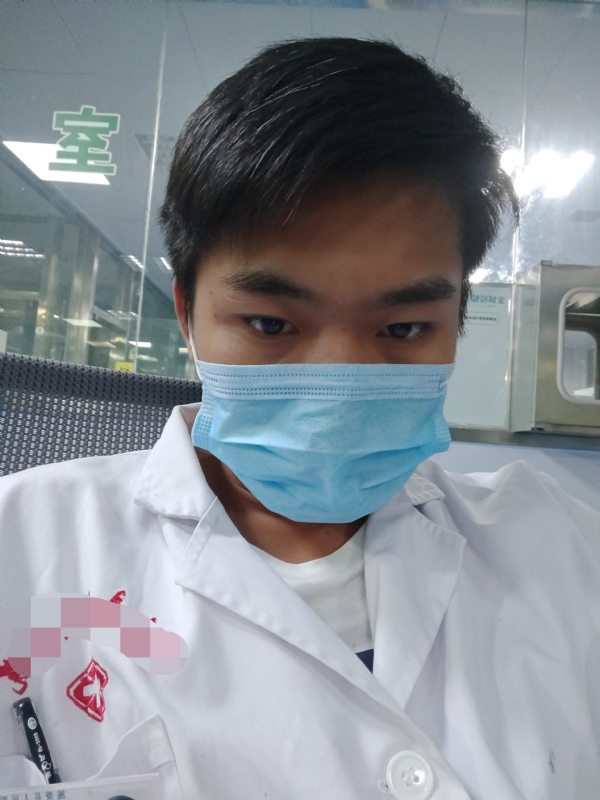 鬼卿的第一张照片--信阳相亲服务中心