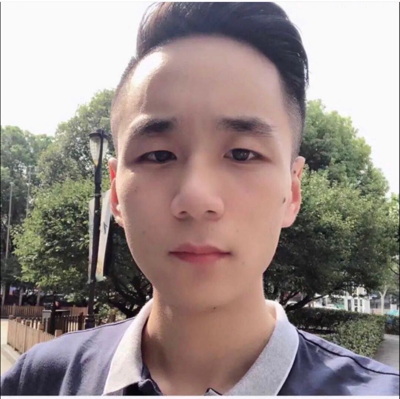 期待八月的雨的第一张照片--信阳相亲服务中心