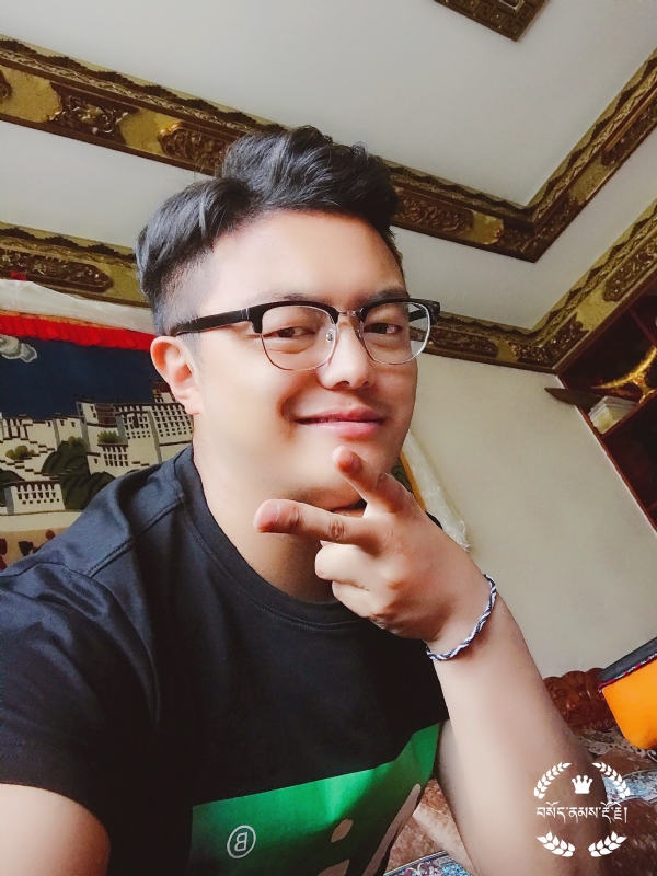 橙男的第四张照片--信阳相亲服务中心