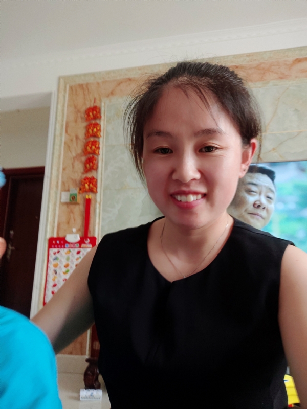 睿智的第一张照片--信阳相亲服务中心